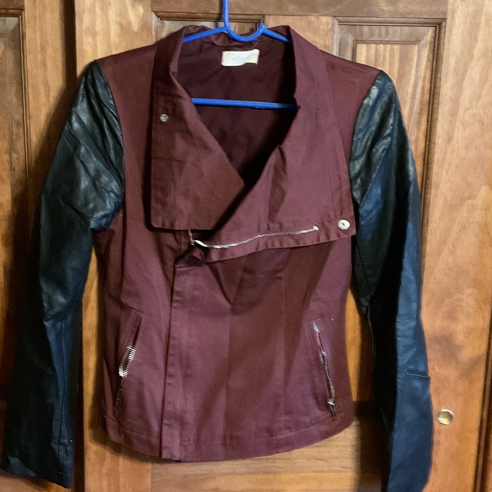 Women’s Burgundy Faux Leather Sleeve Moto Jacket